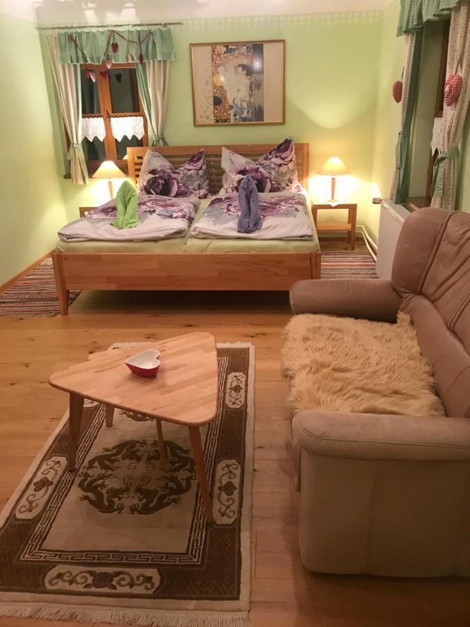 Weichselboden, Alte Schule Apartment Luaran gambar